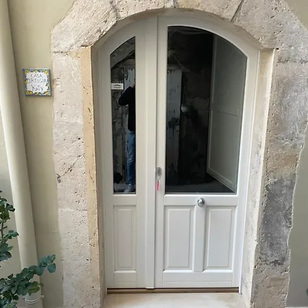 Casa Ortigia Katy דירה *