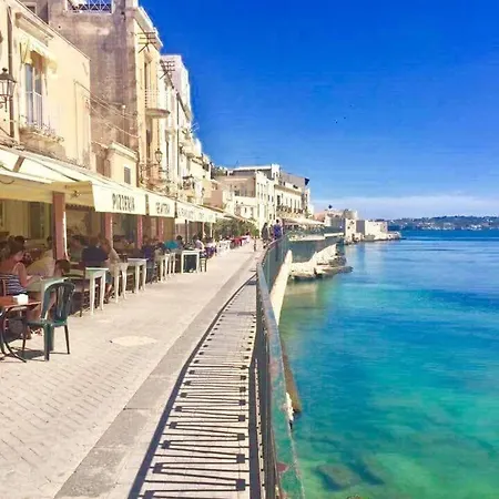 Casa Ortigia Katy Syracuse