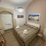 Casa Ortigia Katy Syracuse